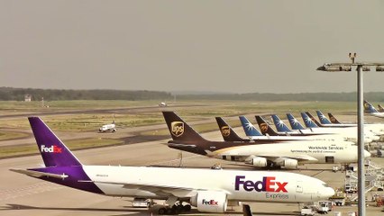 Planespotting KölnBonn Starten 32R – 2