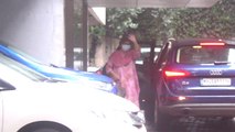 Salman Khan's Mother Helen reaches Sohail Khan home for Ganpati Celebration |FilmiBeat