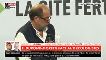 Le Ministre Eric Dupont-Moretti ose affronter sur scène les critiques des Verts: 