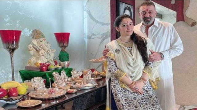 Sanjay Dutt ने पत्नी Manyata के साथ की गणपति पूजा,बोले इस बार जश्न पहले जैसा नहीं । Boldsky