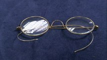 Subastan en Reino Unido unas gafas de Gandhi por 288.000 euros