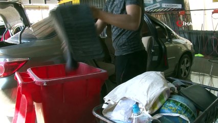 Oto yıkamacılarda korona virüs mesaisi