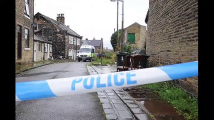 Scene of a collapsed roof in Bradford which left 47-year-old man dead (Video: Simon Hulme)