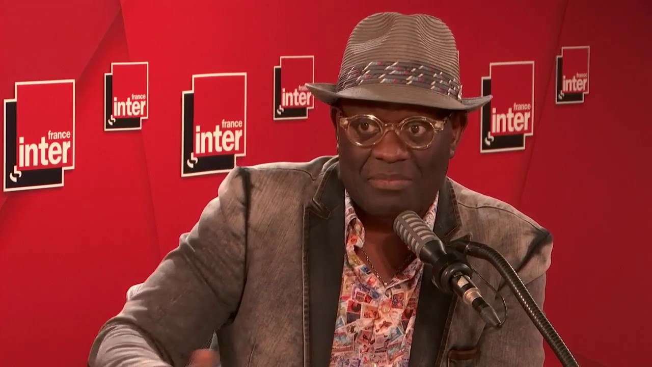 Alain Mabanckou : "Le mouvement Black Lives Matter prend son assise dans la population. (...) C'est l'expression de la rue. Quand le peuple est en train de parler, tous ceux qui paradent avec leur célébrité doivent se mettre sur le côté."