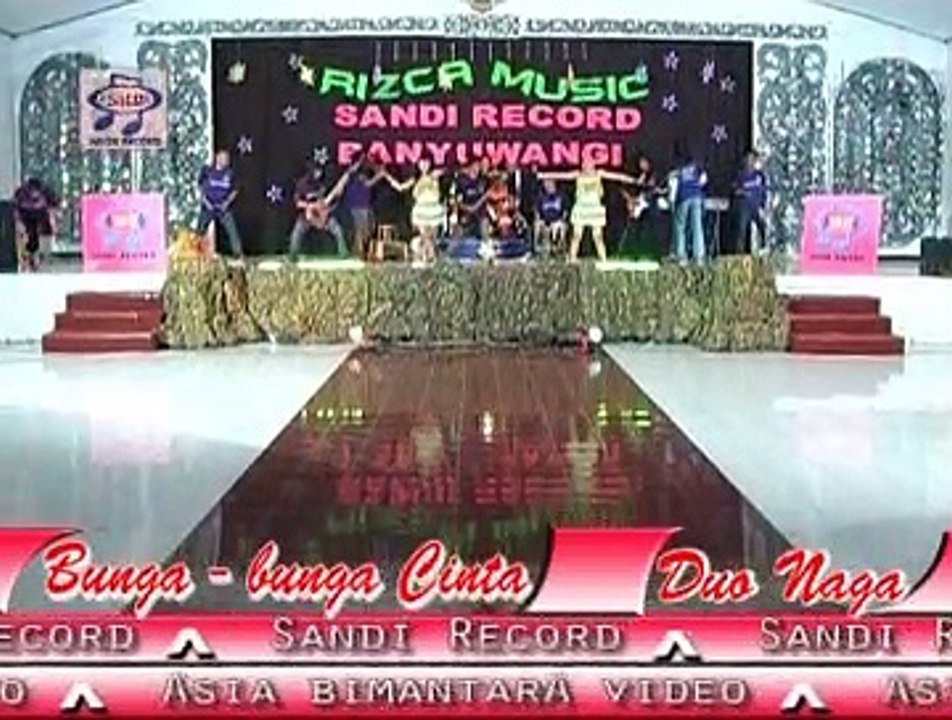 Duo Naga - Bunga Bunga Cinta [Official Music Video]