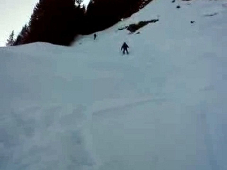 Léo 180 chute  grand massif morillon ski