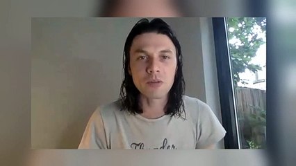 James Bay raves about long-term girlfriend