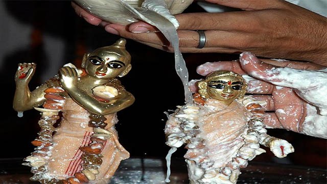 Radha Ashatmi 2020: राधा अष्टमी पूजा विधि | राधा अष्टमी पूजा मंत्र | Radha Ashatmi Puja Vidhi