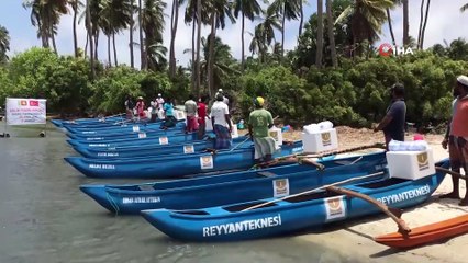 - Türkiye’den hayırseverler Sri Lanka’ya balıkçı teknesi