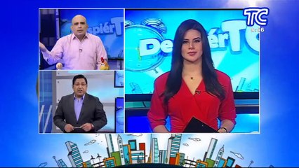 Motociclistas van bebiendo alcohol mientras conducen en el puente de la Unidad Nacional