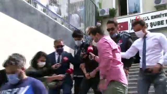 İstanbul Hadımköy’de kullandığı çakarlı lüks otomobili ile terör estirerek yol istediği kişiyi 5 yerinden bıçaklayan Muhammed Enes U. tutuklandı