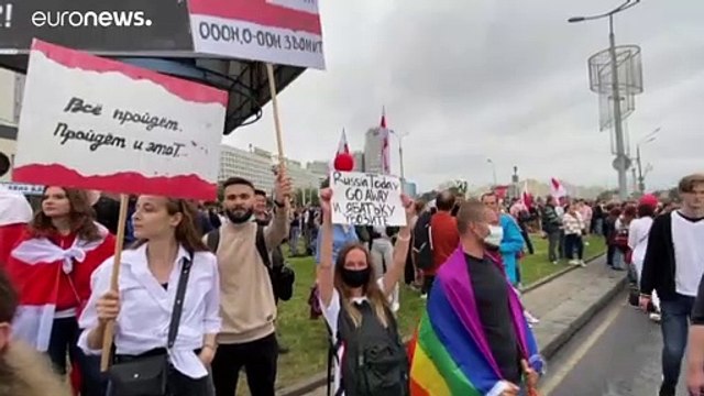الرئيس الأوكراني يعد بوضع نهاية للحرب شرق البلاد قبل نهاية العام الجاري