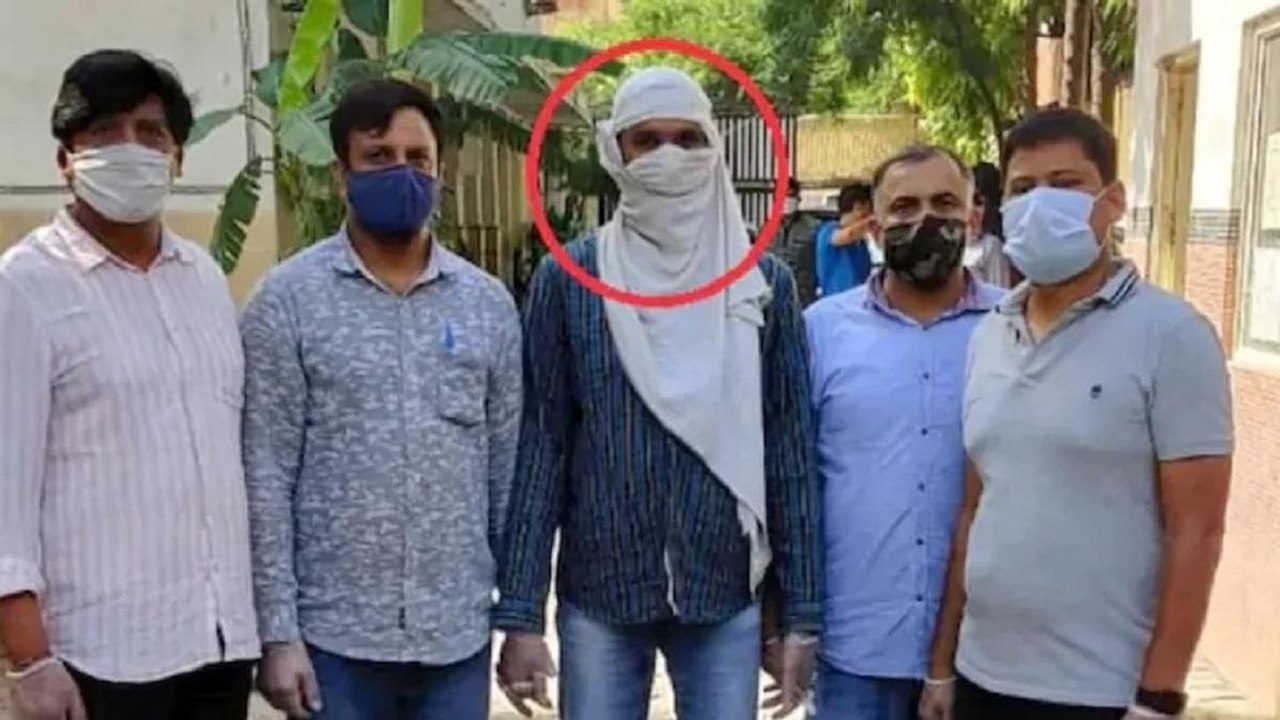 Top News: ISIS operative wife on police radar