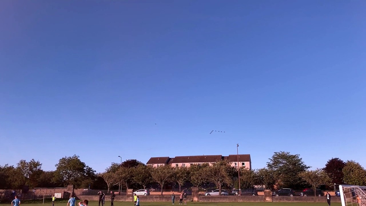 Red Arrows fly over Edinburgh