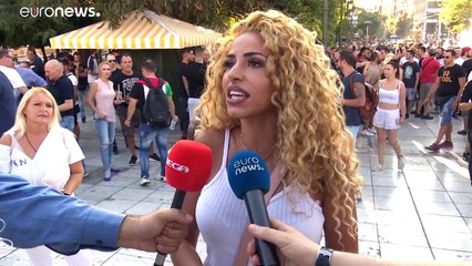 COVID-19: «Νίκο Χαρδαλιά, άνοιξε τα μαγαζιά» φωνάζουν οι εργαζόμενοι στα νυχτερινά κέντρα