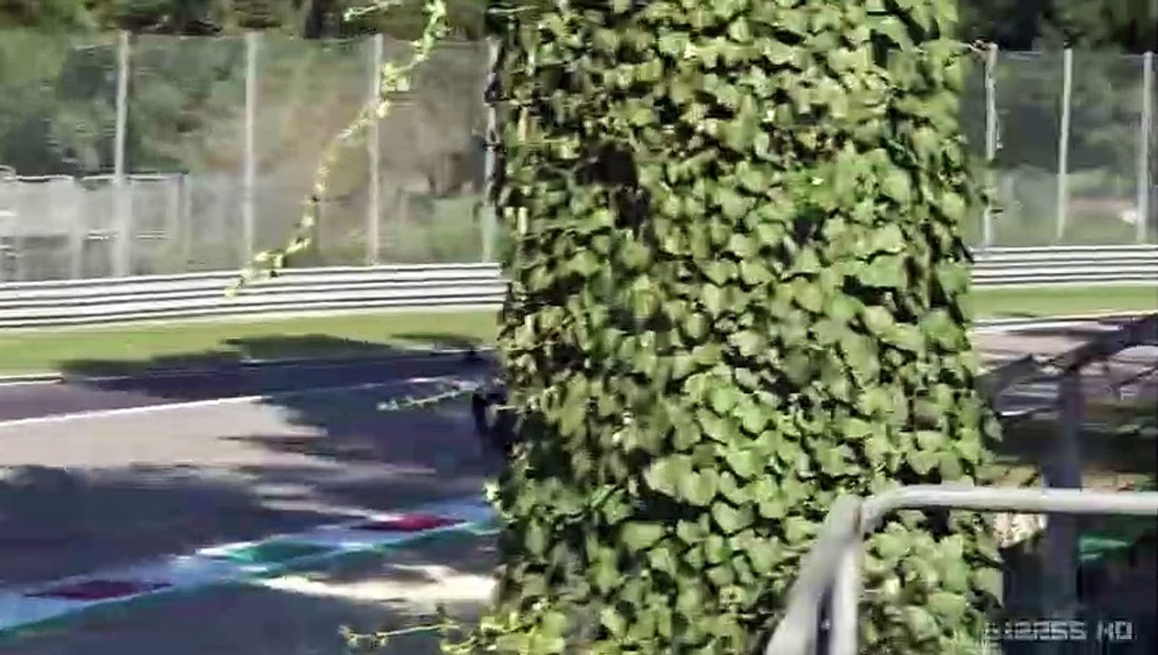 €1 million NEW Porsche 935 with Straight Pipes    700 HP Twin Turbo Exhaust Notes!