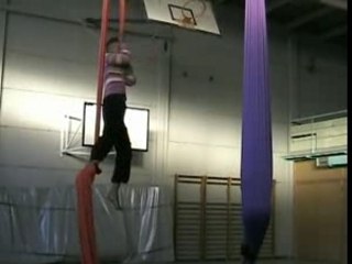 Taller dansa aeria à Tremp, Catalunya