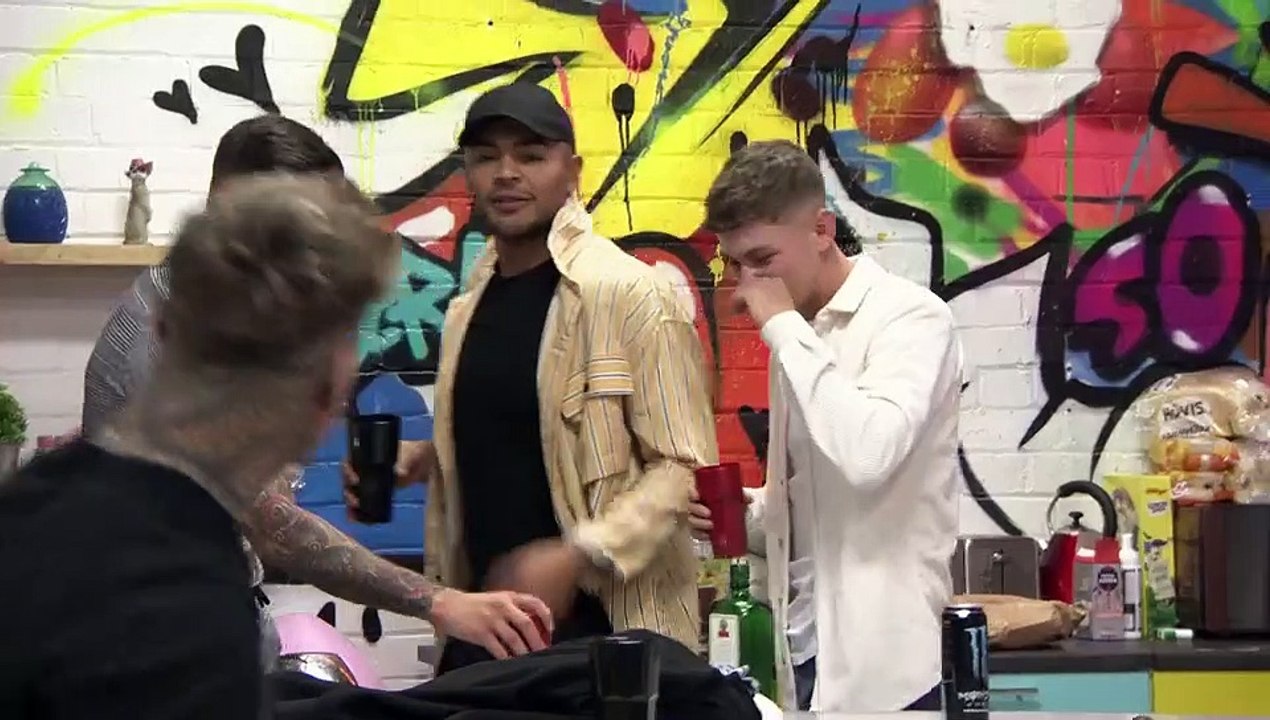 Geordie Shore - Season 21 Episode 4 - Hello New Lad!_Part 2/4