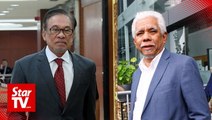 Anwar admits he's friends with Rameli Musa, who later chose to support PAS