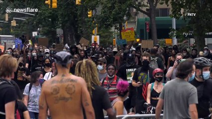 Hundreds protest in New York after police shoot unarmed black man in Wisconsin