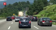 Highway traffic situation worsens