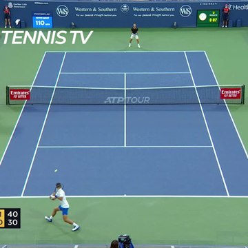 Djokovic suffers neck pains in win over Berankis