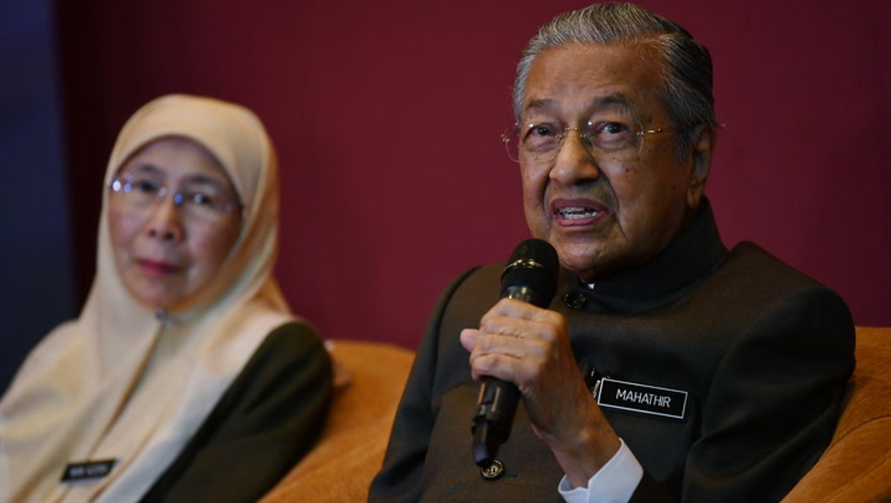 Dr M: If ECRL proceeds, we'll be 'impoverished'