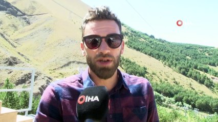 Macera severler zipline keyfini ilk kez bir kayak merkezinde yaşıyor