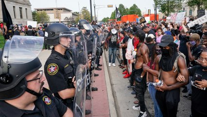 Police shooting lays bare Wisconsin's deep partisan divide