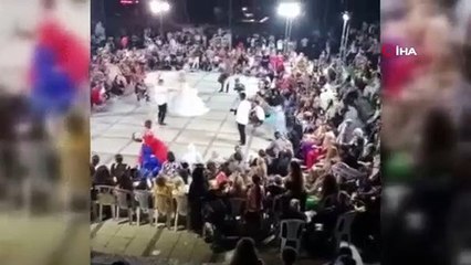 Bursa'da ne maske ne mesafeye dikkat etmediler...42 kişi yakalanmasına rağmen uyarıya aldırmıyorlar