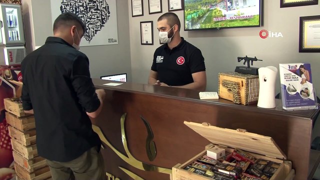 Pandemide evde kalanlar poligonlarda atış yaparak stres atıyor