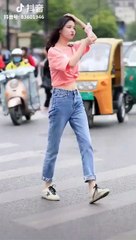 FourSquare của Đồ Gia Dụng Thông Minh Tiện Ích Cao Cấp