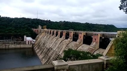 गांधी सागर बांध का जलस्तर 1304.016 फिट