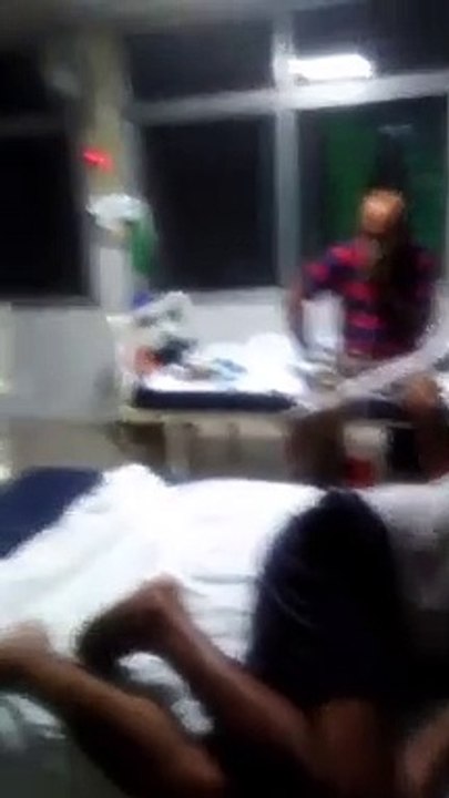 कौशाम्बी के एल -2 हॉस्पिटल में कोरोना मरीज खुद अपना इलाज करने को हैं मजबूर