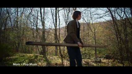 Maya Hawke Opens Up About Life in Lockdown & Welcomes a New Dog 🐶