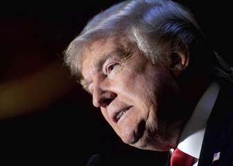 Election américaine: Trump dos au mur ?