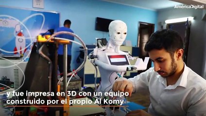 Cira, la robot egipcia que hace pruebas para detectar el COVID-19