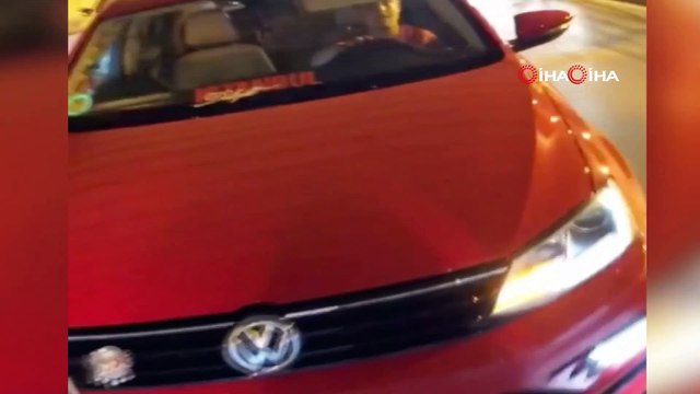 İstanbul’da silahlı, patinajlı ve kuralsız düğün konvoyu terörü kamerada