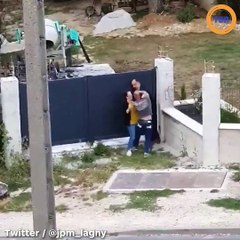 Un maire se fait violemment agresser par un administré !