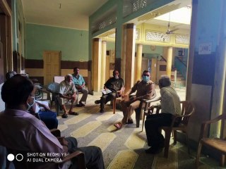 कांधला: अतिक्रमण रोकने के लिए पुलिस व्यापारियों की हुई बैठक