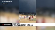 گردباد در ساحل جنوب ایتالیا گردشگران را شگفت‌زده کرد