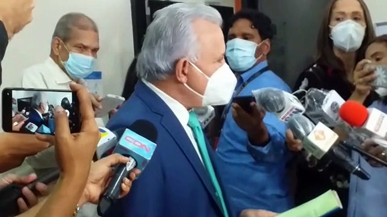 Senador Antonio Taveras emplazan informar sobre irregularidades