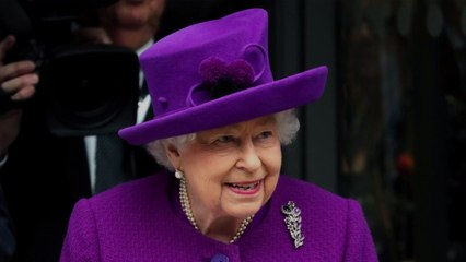 Queen Elizabeth Won’t Return to Buckingham Palace Until Next Year
