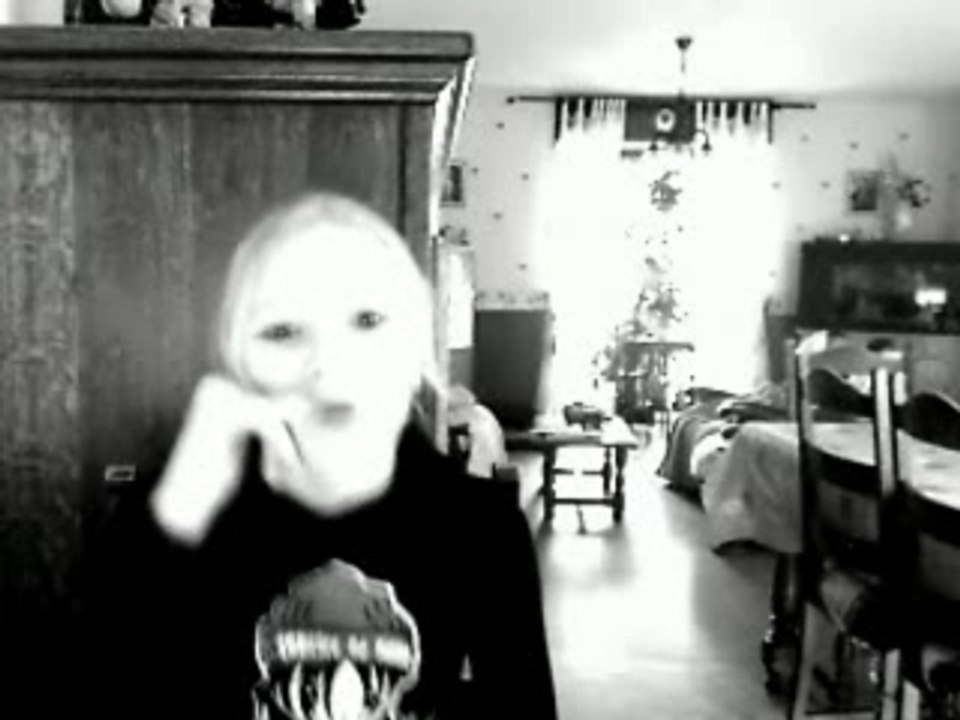 Playback "allo le monde" de Pauline