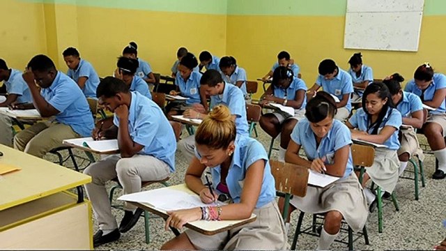 Principales noticias de HOY miércoles 26 agosto, presentadas por Félix Decena