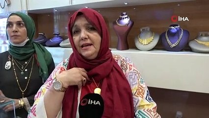 Dolandırlan kuyumcu, aranan kişiyi ihbar edene altın kolye hediye edecek