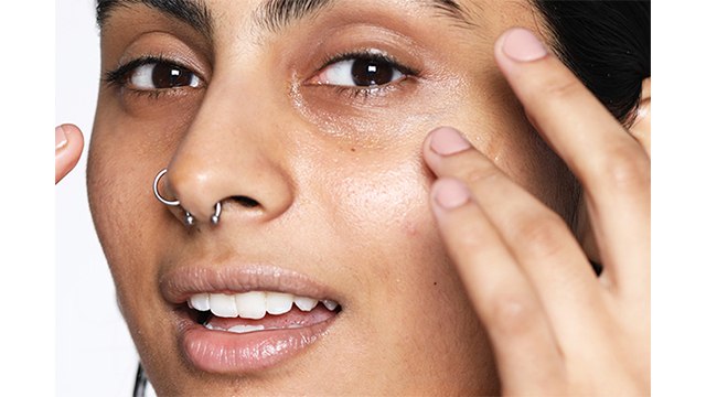 Under Eye Dark Circles: चेहरे पर झुर्रियां हटाने के उपाय | आंखों के नीचे काले घेरे हटाने के उपाय