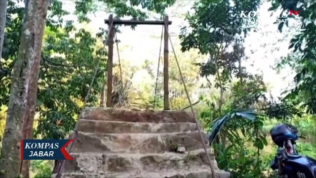 Jembatan Penghubung Desa Putus, 11 Warga Jadi Korban