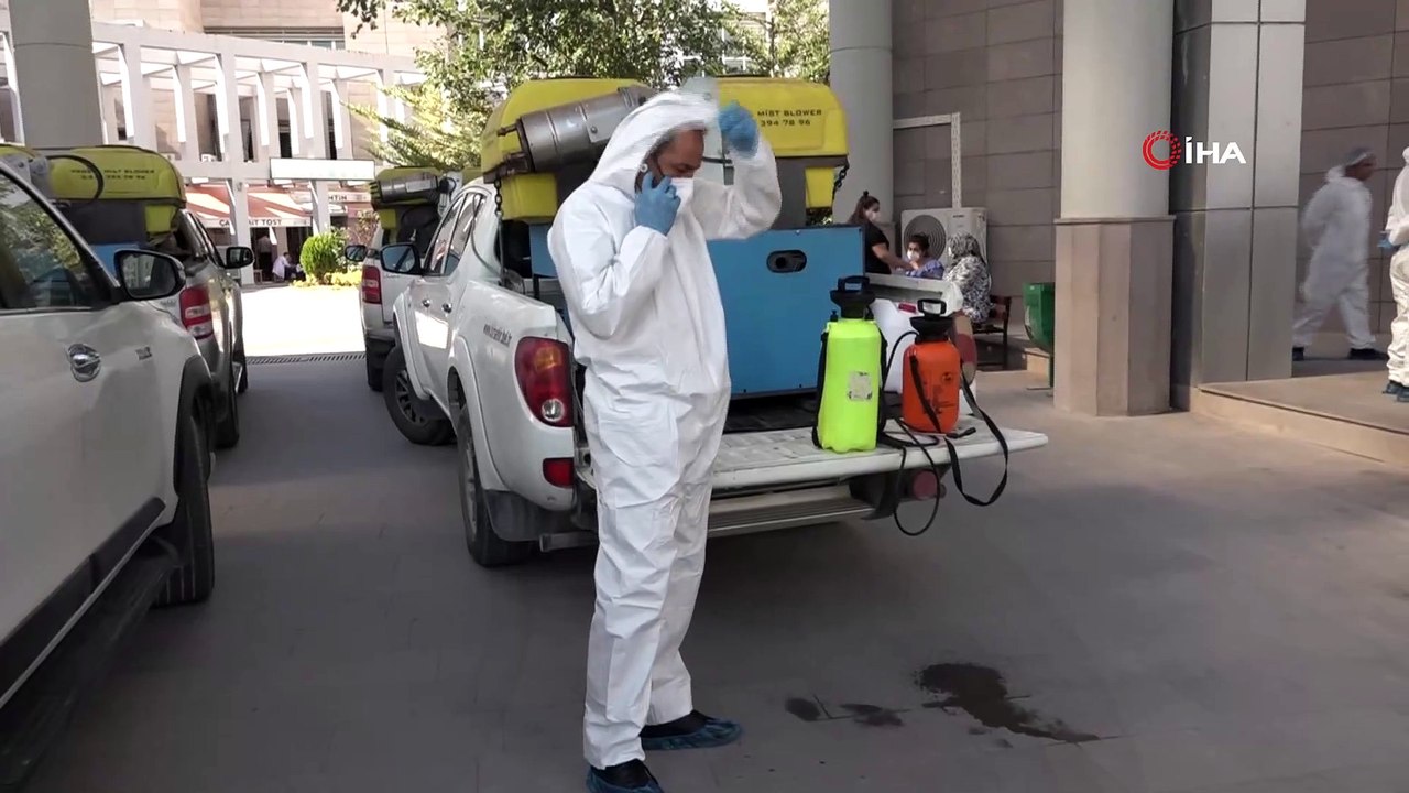 Salgının artış gösterdiği Kırşehir'de, belediye dezenfekte çalışmalarını artırdı