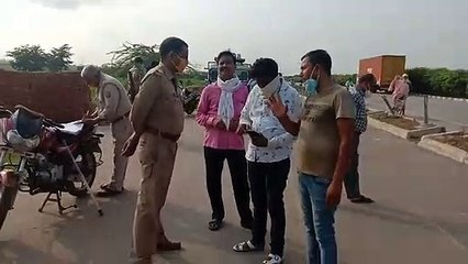 इटावा: पुलिस ने अकीदत मंदो को दरगाह शरीफ जाने से रोका